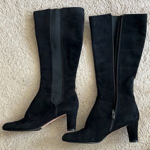 Black suede Tahari boots